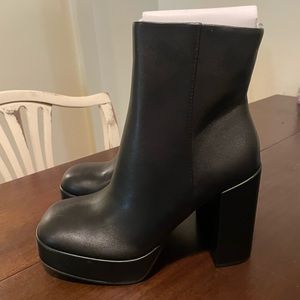 Steve Madden Zenia Boots